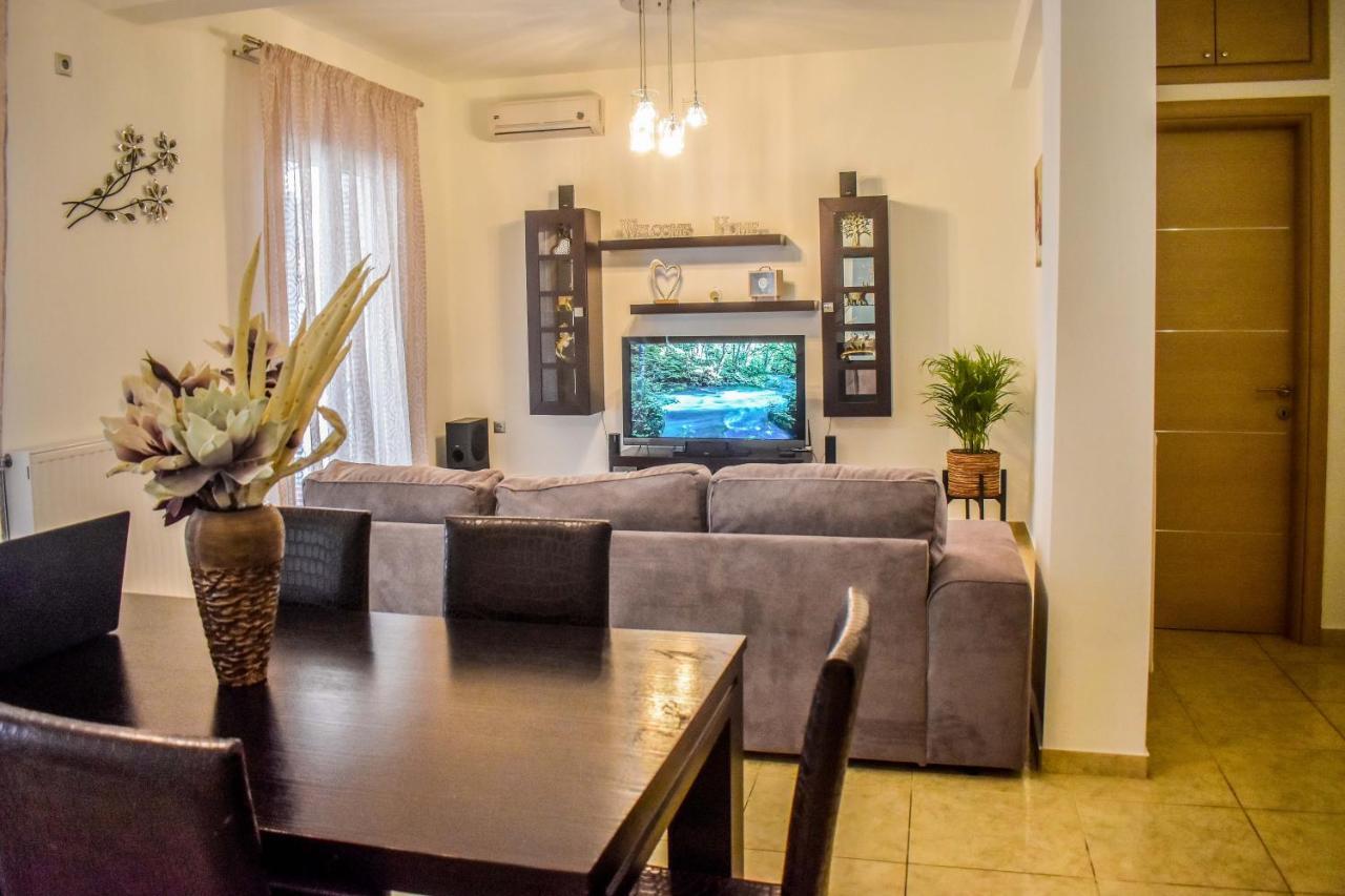 Dafni'S House Villa สเกียธอสทาวน์ ภายนอก รูปภาพ
