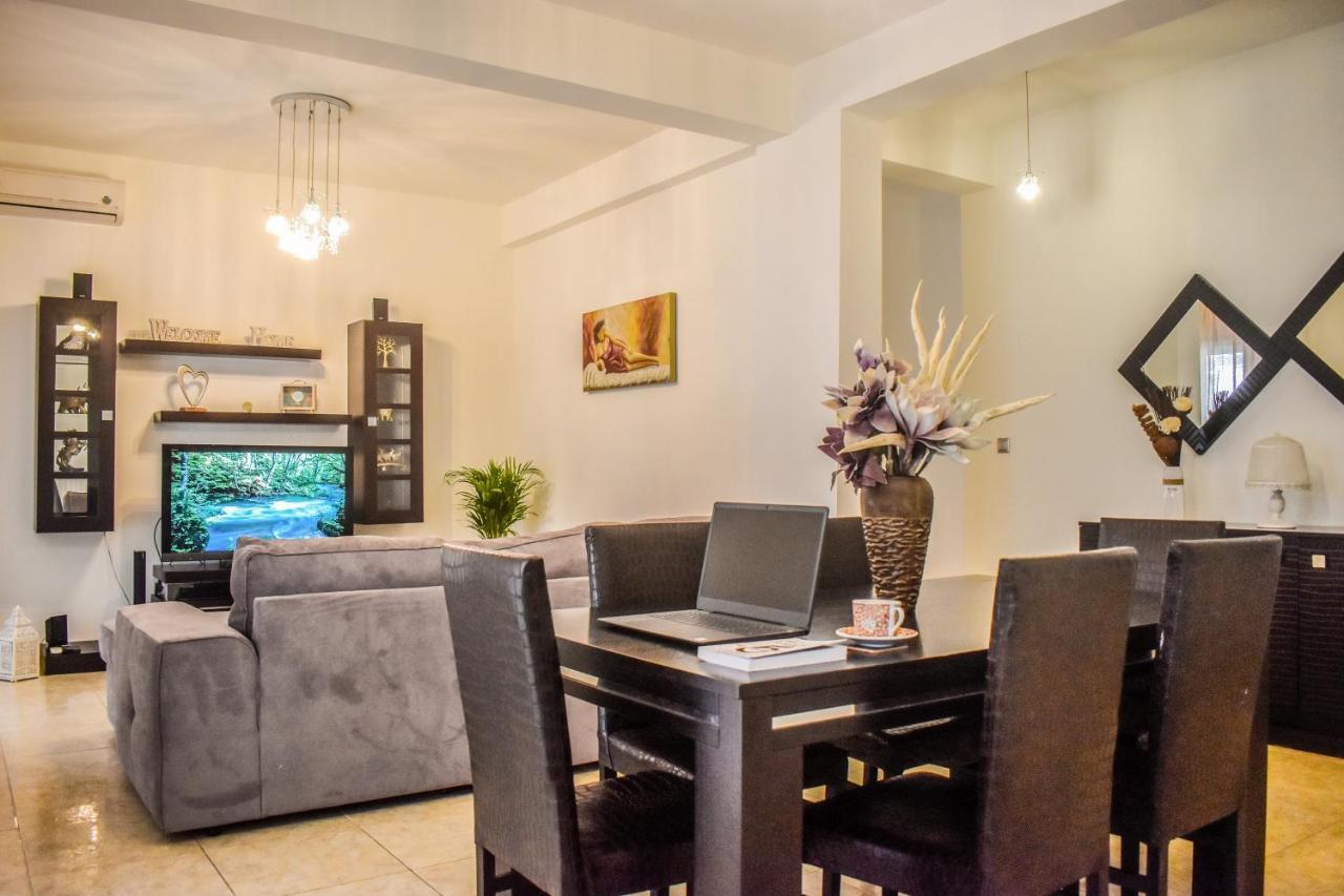 Dafni'S House Villa สเกียธอสทาวน์ ภายนอก รูปภาพ