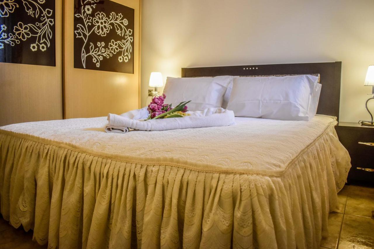 Dafni'S House Villa สเกียธอสทาวน์ ภายนอก รูปภาพ
