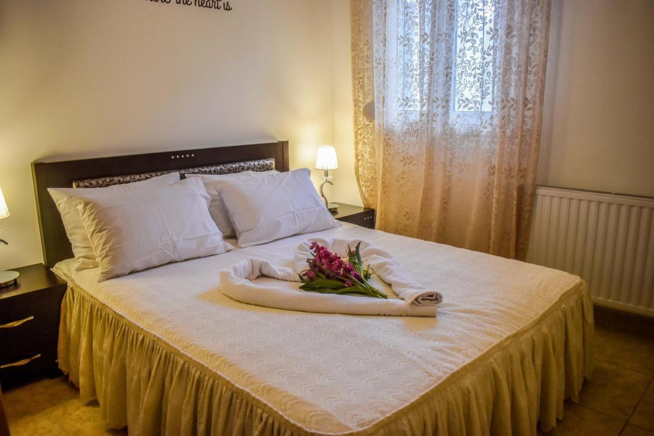 Dafni'S House Villa สเกียธอสทาวน์ ภายนอก รูปภาพ